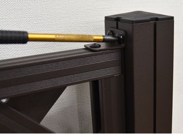 組み立て方　アルミ製フェンス